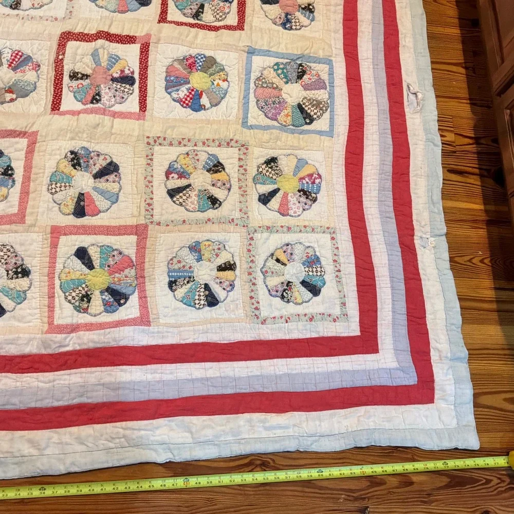 1930s Handmade Dresden Plate Cutter Quilt Scrap Fabric 76 x 79